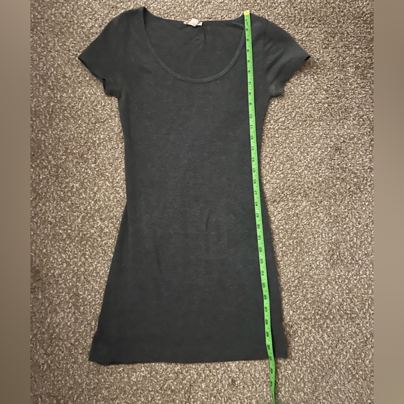 Dresses & Skirts - Gray T-shirt dress